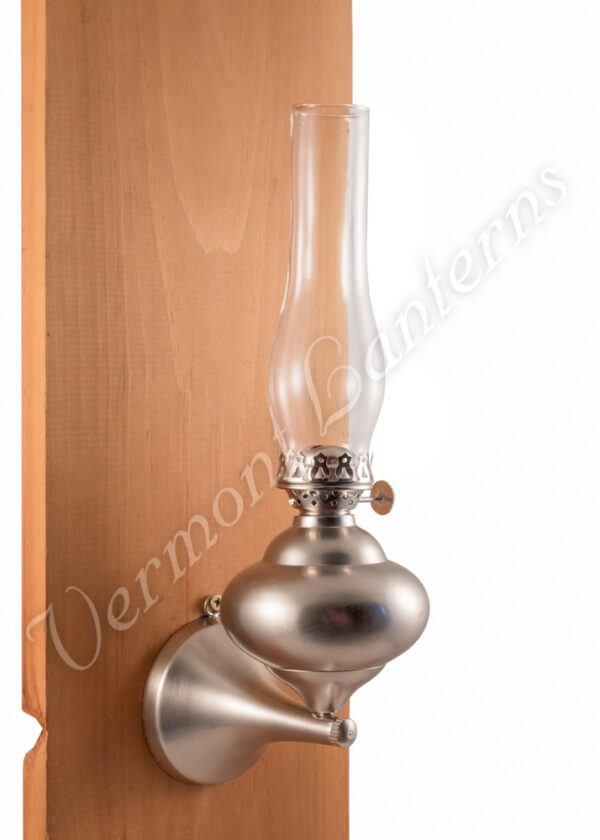 Wall Oil Lamp - Pewter "Sterling" 11"