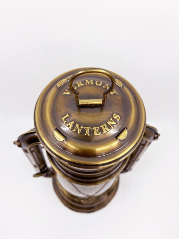 Hurricane Oil Lantern - Antique Brass - 12.5"