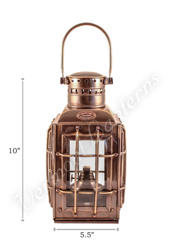 Ship Lantern - Antique Brass Chiefs Oil Lamp - 10"