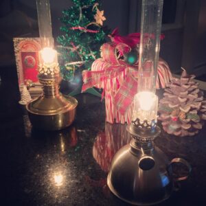 Center Draft Oil Lamp