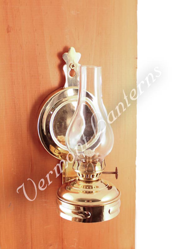 Oil Lamps - Brass Mini Wall Lamp 6.5"