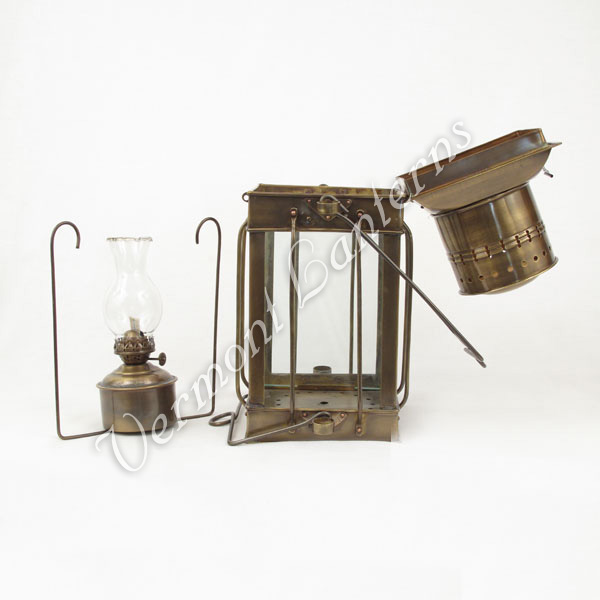 Oil Lamps - Antique Brass Cargo Lamp 15"