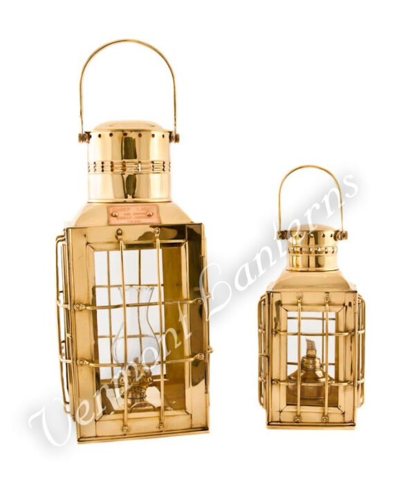 Ship Lantern - Brass Chiefs Oil Lamp - 15"